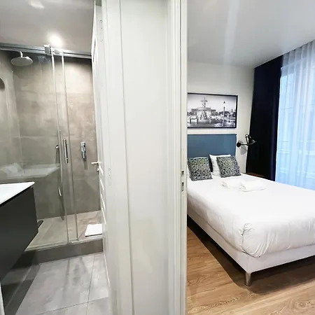 Urbanflat 79 - Bel De 4 Republique Apartmán *