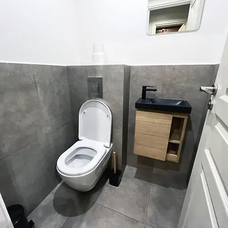 Urbanflat 79 - Bel De 4 Republique Apartmán *
